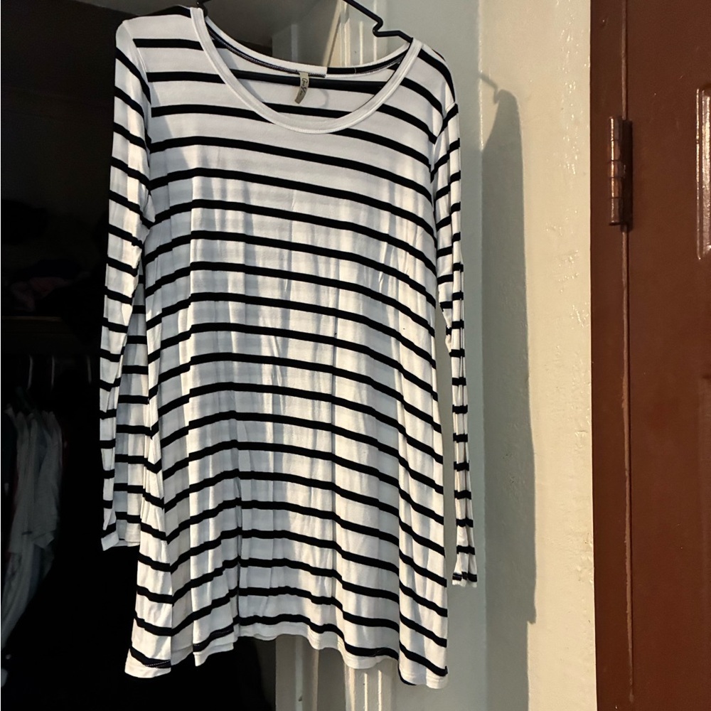 Black and White Striped Women's Top